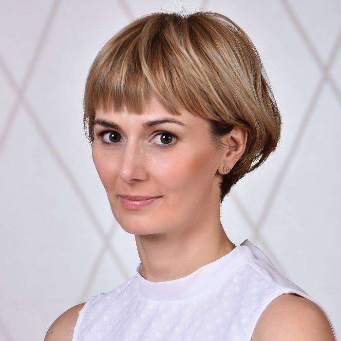 Dr Zsuzsanna Tóth Dr Zsuzsanna Tóth